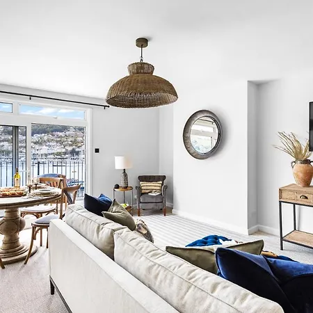 Harbourside 3 - Luxury Riverside Apartment Dartmouth Exterior photo